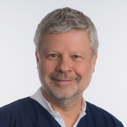 Dr. Behne